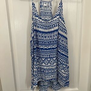 2 Old Navy tank tops